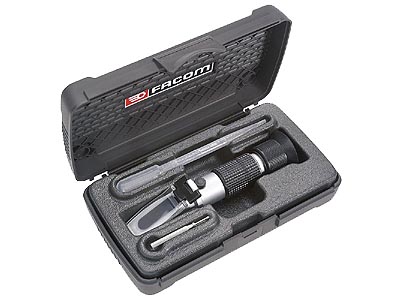 (780B) -Refractometer