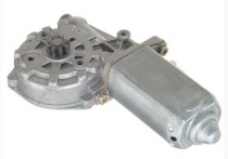 (51331369247)-Window Motor-Front Left- Bavaria/3.0Si (74-76), 530i/528i (75-81), 5 Series-E28 (all) (Bosch) (alt-51351375397) (1 available)