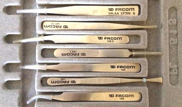 (147.J7) - 7pc Precision Tweezer Set with Case (France) (last one at this price)