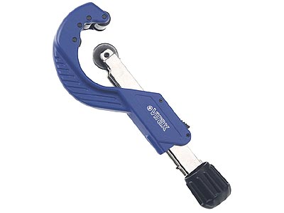 (333.67M)(210493)-Virax Plastic/PVC Pipe Cutter (6-67mm) (France)