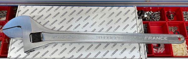 (113.24)-Adjustable Wrench-24" (Chrome Finish) (Made in France-1 available)