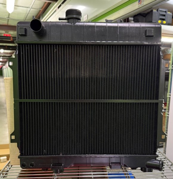 (17111707811)-Radiator-318i (84-85) w/Auto trans (Nissens) (Freight) (sold)