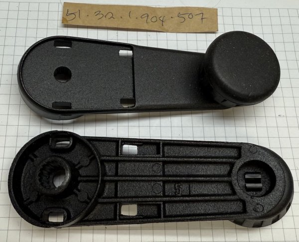(51321904507)-Window Crank Handle (with Manual Windows) - 318i/325e/325i/325ix/M3 (84-91) (Genuine BMW) (3 available)