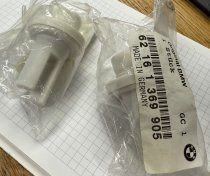 (62161369905 & 33111206166)-Trigger Contact-Speedometer Transmitter w/o-ring (E30/E28, E23/E24) (Genuine BMW) (2 available)