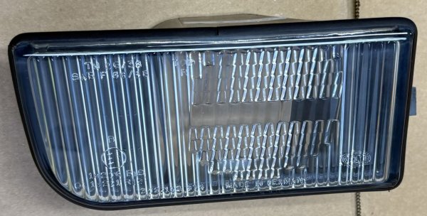 (63171379108)-Fog Light Lense (Right)-E32 (88-90), E24 (87-89) (Hella/OEM) (1 available)