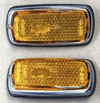 (63141351892)-Front Side Marker Assembly (Amber)-Bavaria/3.0Si (69-76), 2800cs/3.0cs (69-74) (Right) (3 available)