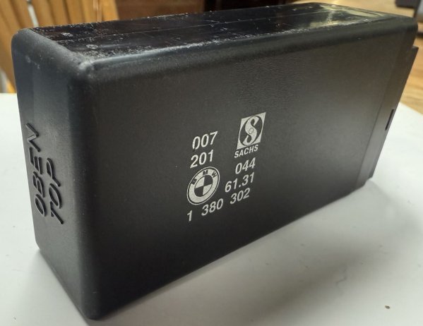 (61311380302) - Central Locking Control Unit-3 Series (86-91), 635i/M6 (86-89), 735i (86-87) (61311373323) (1 available)
