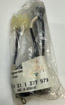 (61311377979)-Wiper Switch (on Steering column) - 528e/535i/M5 (9/85-88), 318/325/M3 (84-91) (1 available)
