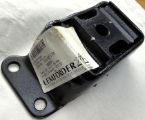 (33171129784)-Differential Mount - 528e/524td (85-88), 633/635 (83-89) (alt-33171129786) (1 available)