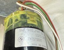 (61611386157)-Wiper Motor-633csi/635csi/M6 (83-89), 733i/735i/745i (83-87) (alt 61611373187) (Genuine BMW) (2 available)