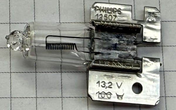 (H1-100w)-Halogen Bulb (H-2, 100w) (Philips Rallye bulbs-12507) (2 available)