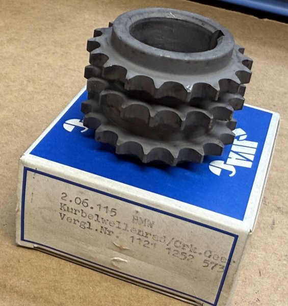 (11211252573)-Crank Sprocket-6cyl (M30, 69-10/78), M5/M6 (86-88) (for double row chain) (German) (3 available)