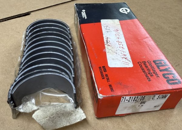 (11241258431)-Rod Bearing Set-6cyl (M30 engine, 68-93) (+.50) (Glyco/Germany) (1 set available)