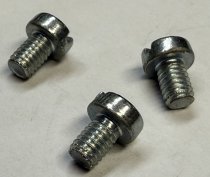 (M4-Screw)-Points & Condensor Screw - Bavaria/CS, 1600/2002/2002tii, E12/E23/E24 (pre-82) (30 available)