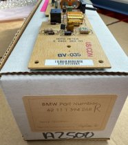 (62110152533)-SI Board (Conductor Plate) -318i/325e (-12/85) (Rebuilt but needs new batteries) (62111394268) (Programa)