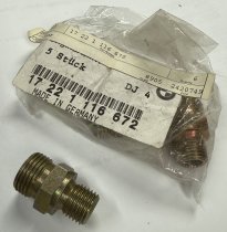 (17221116672)-Adapter for Auto Trans Lines (M14>M18) - 318i (-85), 3.0Si, 530i/528i (E12) (Genuine BMW) (6 available)