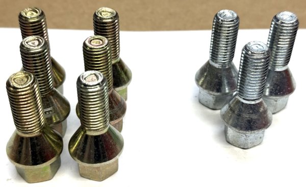 (36131126191)-Wheel Lug Bolt (SILVER)- E12/E21/E23/E24/E30/E28/E32/E34/E36/etc (3 available)