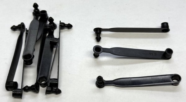 (61131353661)-Cable Holder-70mm - 1600/2002/2002tii, Bavaria/CS (Genuine BMW) (11 available)