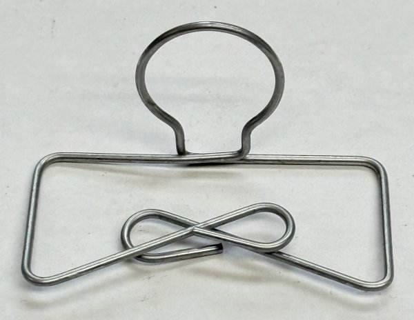 (21517570284)-Clutch Fork Spring - E31/E36/E46/E39/E34/E90/etc (Genuine BMW) (1 available)