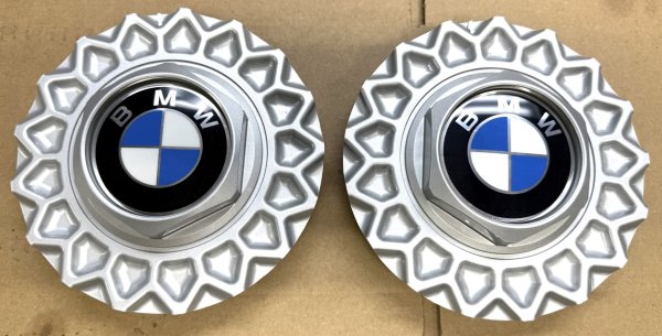 (36131179828)-Wheel Cap (for BBS style 5 Cross Spoke wheels)-525/535 (E34), 635 (E24), 735/740/750 (E32) (Genuine BMW) (2 available)