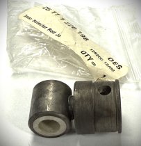 (25117503525)-Gearshift Rod Joint ("shift knuckle")-3.0CS, 3.0Si, 2002, 320i (-83), 530/528 (-81), E23/E24/E28 (-84), E36 (-94) (2 available)