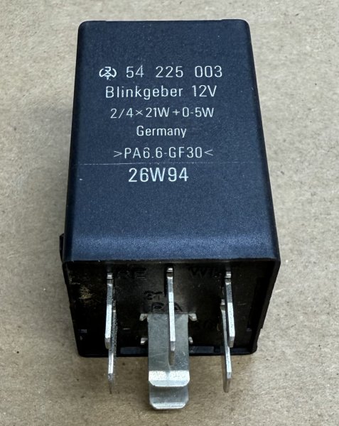 (61361388533)-Hazard Relay-E32/E34/E36 (Wehrle/Germany) (2 available)