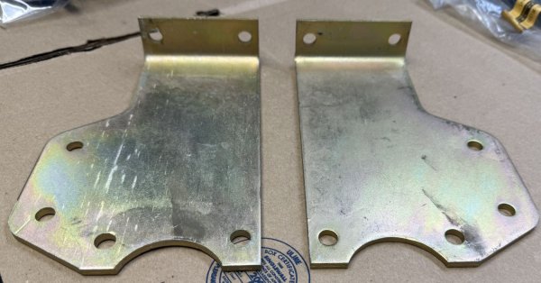 (240z) - Mystery Bracket Set (presumably for an early 70's Datsun 240z)