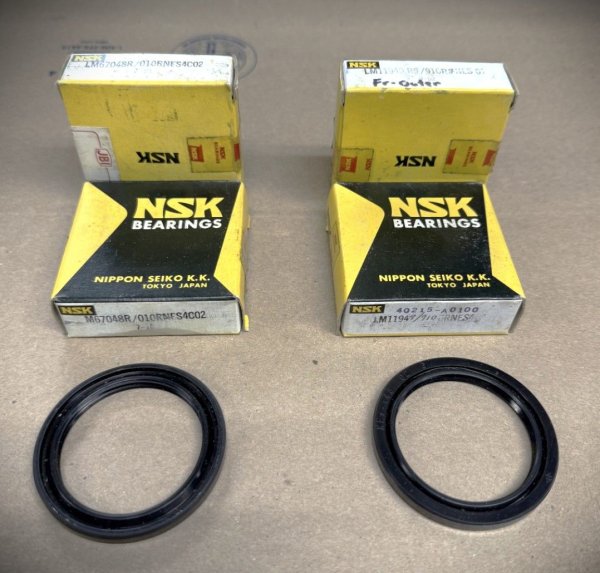 (240z)-Front Wheel Bearing Set - 240z (Inner, Outer and Seals) (1 set available)