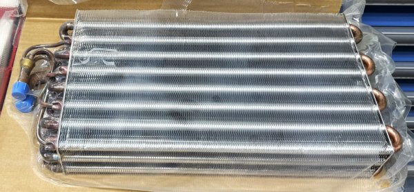 (64118391277)-A/C Evaporator - 525i/530i/535i/M5 (89-95), 735i/750i (88-94), 840i/850i (91-97) (1 available) (Freight)