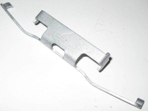 (34211153199)-Brake Pad Retainer Spring (Rear)-318/325 (84-91), E28 (all), E23/E24 (82-89) (ATE) (1 available)