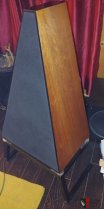 Speaker Stands - for Sequerra Pyramid Metronome 3 speakers (set of 2)