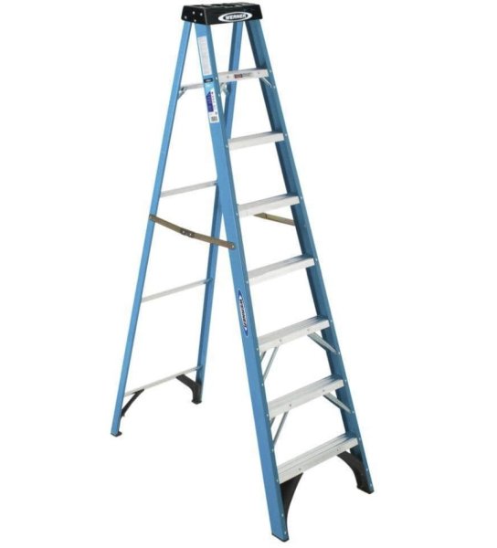 Werner 8' Fiberglass Ladder (FS108) - 250lb capacity (like new) (pickup only in Northern NJ)