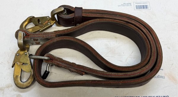 (BUHRKE /Klein Tools) - Pole Climbing Belt (KL-5272 66) (lightly used)