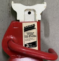 (B67703)(Banner/Lincoln) - 3 ton Jackstands (set of 2) (1 pair available) (Frt)