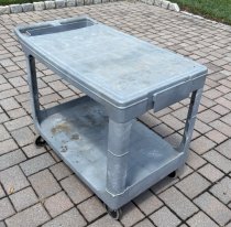 Rubbermaid Commercial 2-Shelf Utility/Service Cart (lightly used) (local pickup only in Northern NJ)