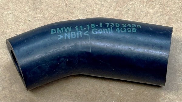 (13541739248) - Hose -Throttle Vent for M42 engines - 318i/E30 (90-92) (OEM) (2 available)