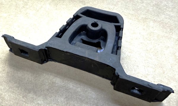 (18207503246) - Rear Exhaust Rubber Hanger Mount - 320i/323i/325i/328i/330i (1999-2006) (2 available)