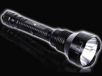 Olight M3X Flashlight (700 lumens)(Cree XM-L)